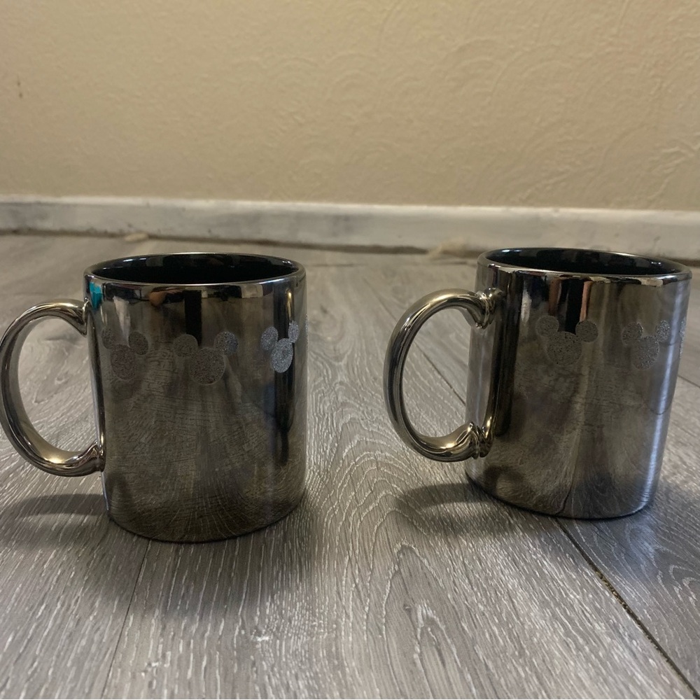 2 pack of Disney Shiny Black Mirror Mickey Mugs